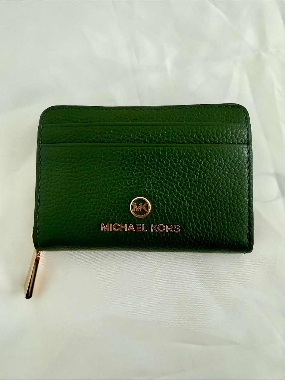 Michael Kors Green Pebbled Leather Zip Card Case - Picture 1 of 5